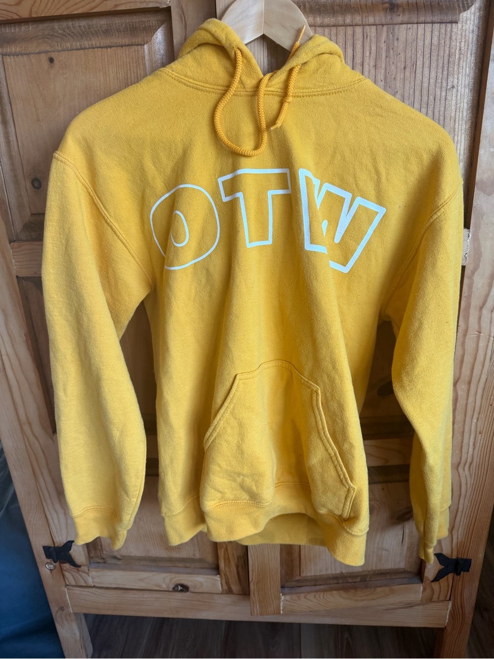 Yellow Kahlid concert OTW Graphic Pullover Hoodie